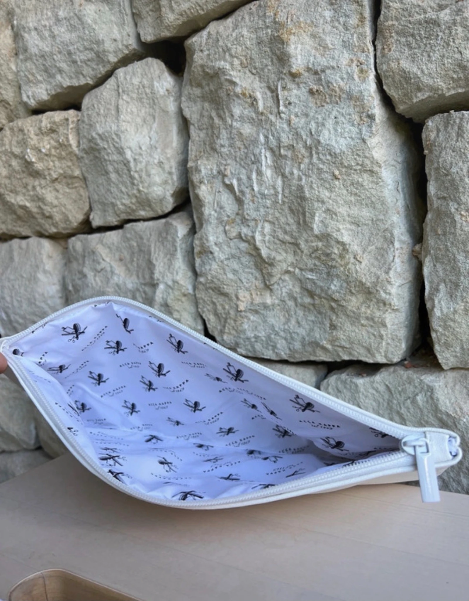 White Acca Kappa Toiletry Bag – photo 4
